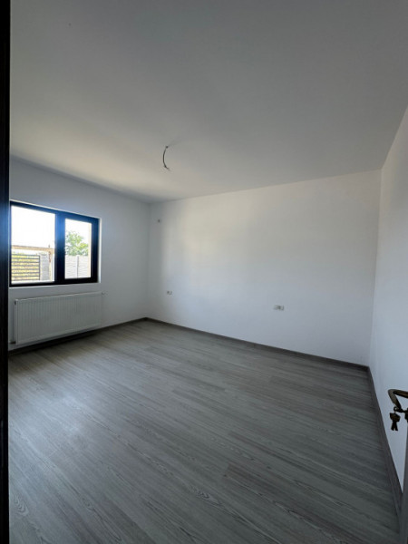 Vanzare Casa Individuala Clinceni 400 curte proprie