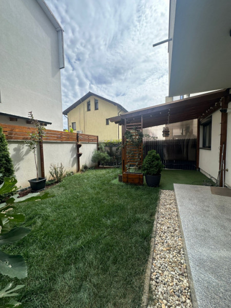 Apartament cu gradina proprie/Bragadiru-Cristalului