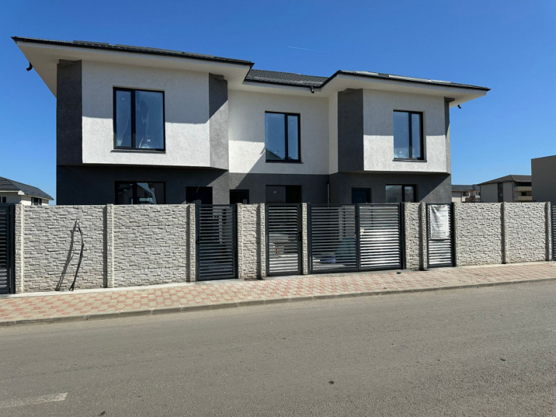 Casa tip Triplex P+1+Pod/3 camere id nr 30