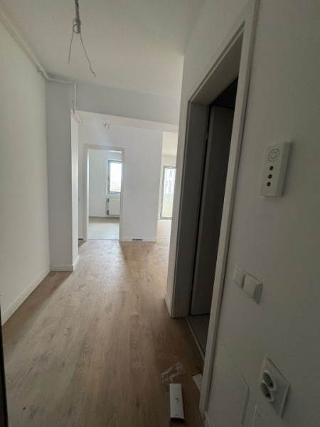 Vanzare-Apartament 2 camere/Bragadiru-Cristalului/