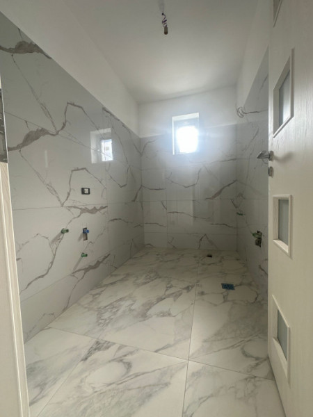 Rate -Apartament 2 camere decomandat/Bragadiru