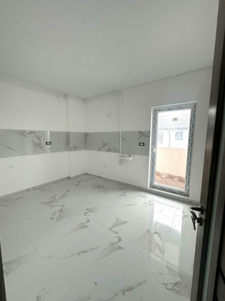 Apartament 2 camere +curte /Bragadiru-Cartierul Independentei