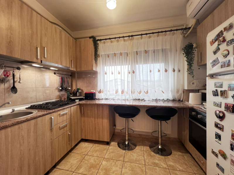Apartament 3 camere Bragadiru Strada Monumentului