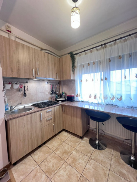 Apartament 3 camere Bragadiru Strada Monumentului