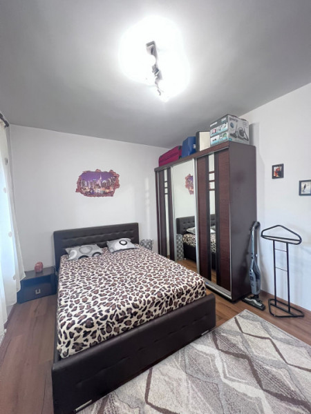 Apartament 3 camere Bragadiru Strada Monumentului