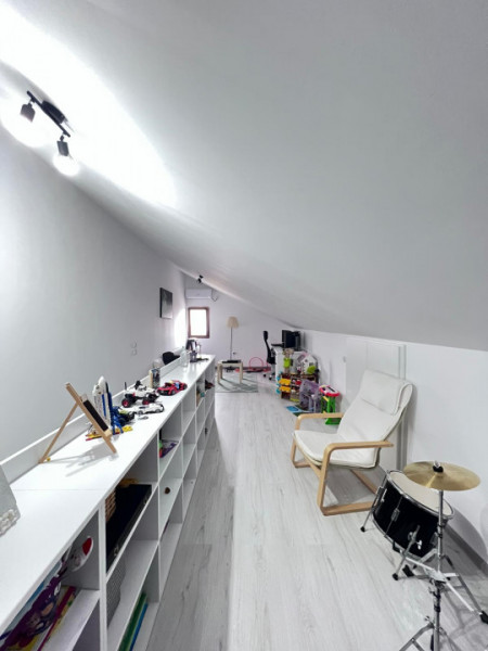 Casa/Vila Bragadiru tip Duplex P+1+M/5 Camere id nr 2