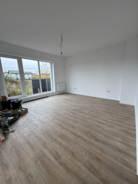 Casa de Inchiriat/P+1+M Stada Diamantului 