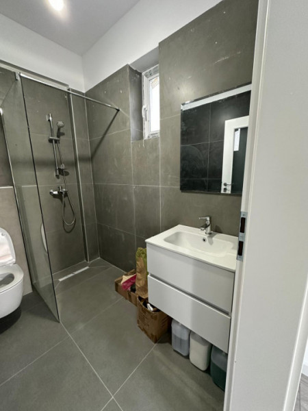 Vanzare Apartament 3 camere/Decomandat/Incalzire in Pardoseala