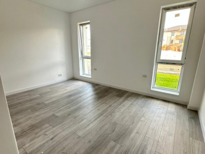 Vanzare Apartament 3 camere/Decomandat/Incalzire in Pardoseala