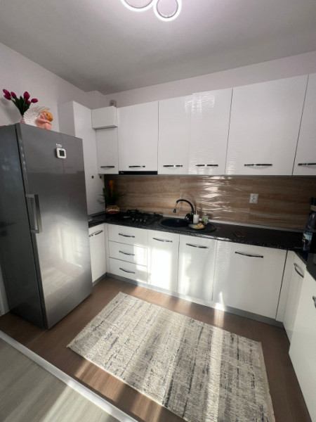 Apartament 3 camere /Cartier Cristalului/Mobilat si Utilat