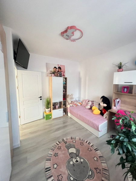 Apartament 3 camere /Cartier Cristalului/Mobilat si Utilat