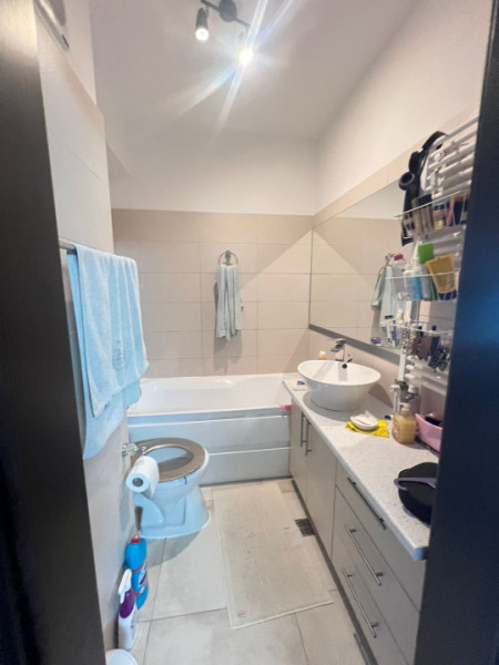 Apartament 4 camere strada Nazuintei Mobilat si Utilat