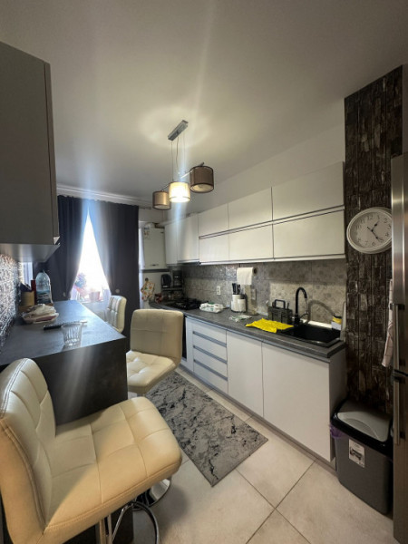 Apartament 4 camere strada Nazuintei Mobilat si Utilat
