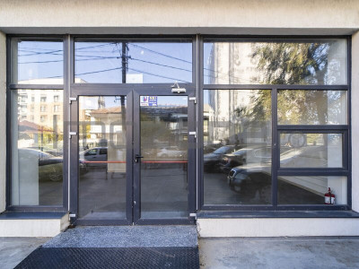 Vanzare Spatiu Comercial /Bragadiru strada Crisul Repede