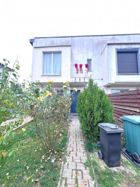 Vanzare Casa P+1+Pod/4 camere 2 bai/Cartierul Verde