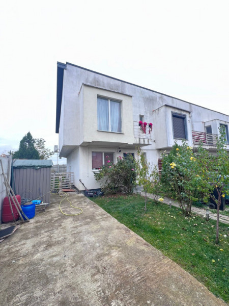 Vanzare Casa P+1+Pod/4 camere 2 bai/Cartierul Verde