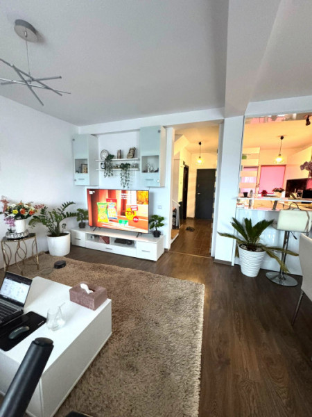 Vanzare Casa P+1+Pod/4 camere 2 bai/Cartierul Verde