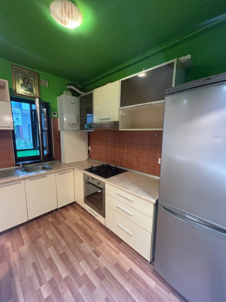 Apartament 2 camere Bragadiru strada Smardan