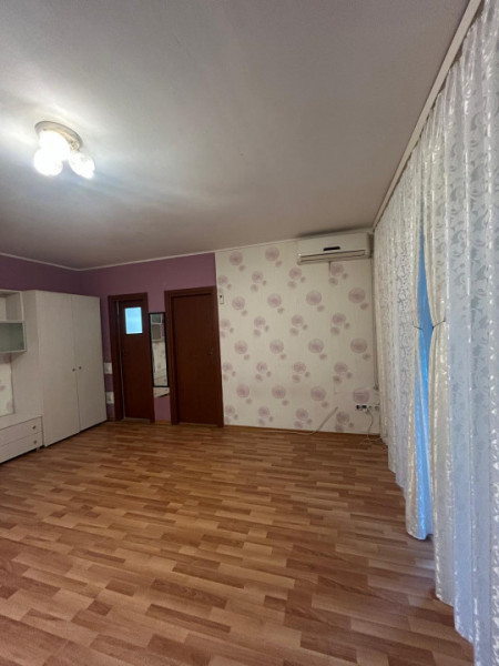 Apartament 2 camere Bragadiru strada Smardan