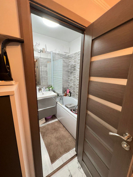 Apartament 3 camere Bucuresti sect 5/Mobilat si Utilat