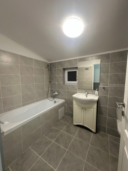 Inchiriere Casa Tip Duplex/Bragadiru strada Topaz