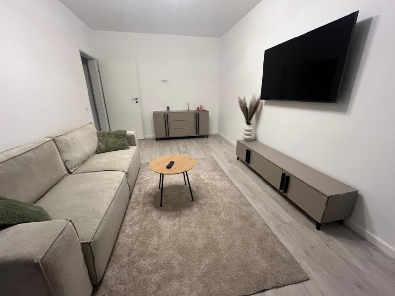 Inchiriere Apartament 2 camere/Strada Diamantului