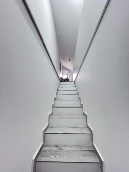 Casa/Vila Bragadiru tip Duplex P+1+M/5 Camere id nr 2