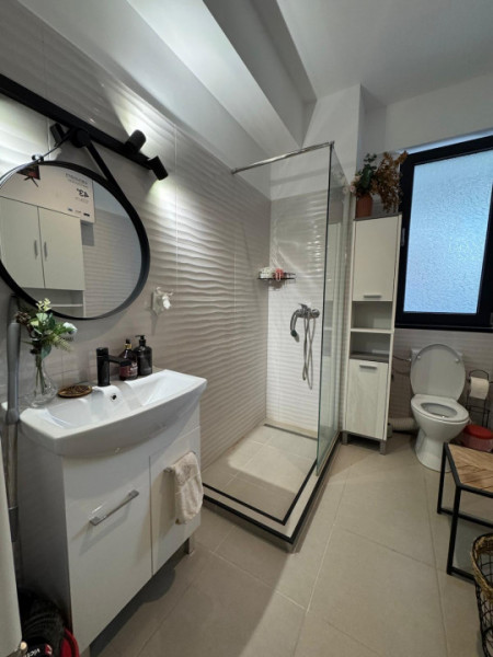 Inchiriere Garsoniera cu Gradina/Strada Ghindari sect 6