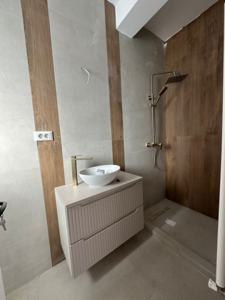 Casa/Vila/Ansamblu Rezidential/P+1+M/Id nr 11