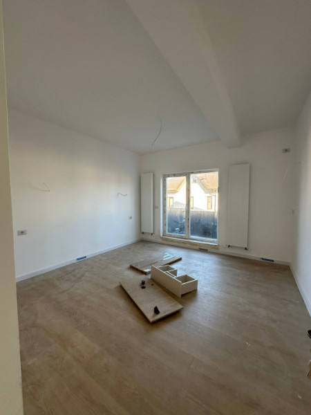 Casa/Vila/Ansamblu Rezidential/P+1+M/Id nr 11