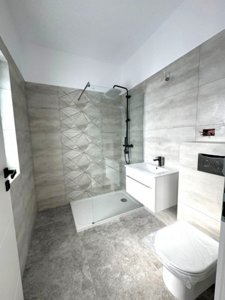 Casa/Vila/Ansamblu Rezidential/P+1+M/Id nr 11