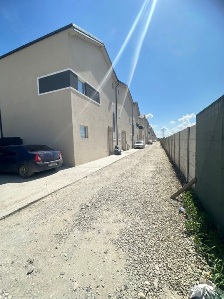 Casa/Vila/Ansamblu Rezidential/P+1+M/Id nr 11