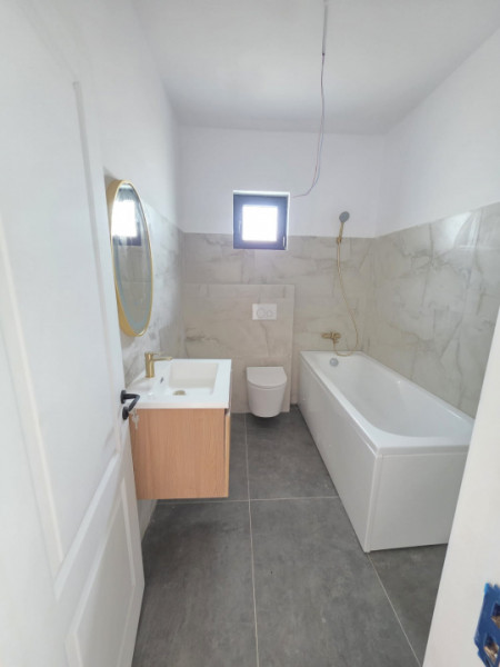 Vanzare Casa tip triplex/3 camere id nr 50