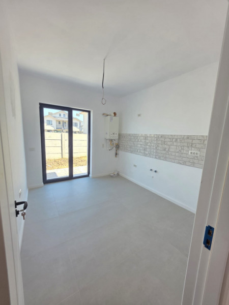 Vanzare Casa tip triplex/3 camere id nr 50