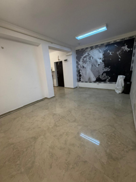 Spatiu Comercial Bragadiru/str Monumentului