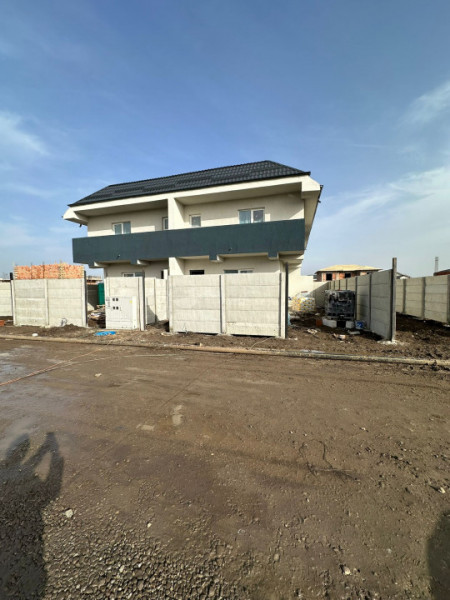 Cub De Vanzare/Bragadiru-Cartierul Independetei P+1+M id nr20