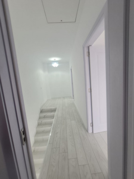 Cub De Vanzare/Bragadiru-Cartierul Independetei P+1+M id nr20