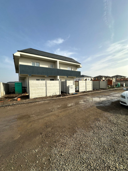 Cub De Vanzare/Bragadiru-Cartierul Independetei P+1+M id nr20