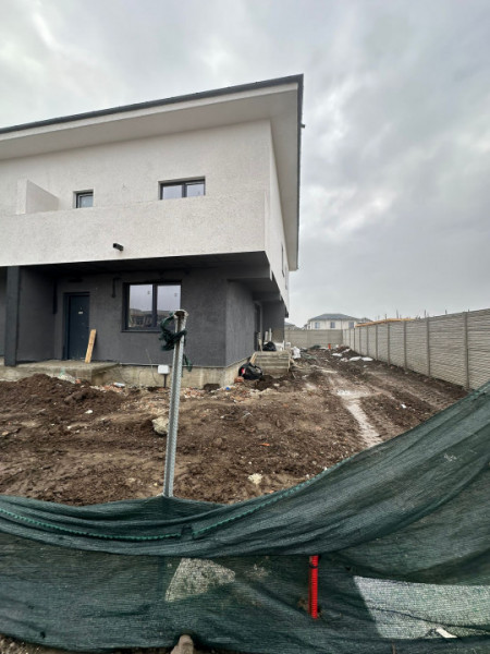 Cub De Vanzare/Bragadiru-Cartierul Independetei P+1+M id nr 16