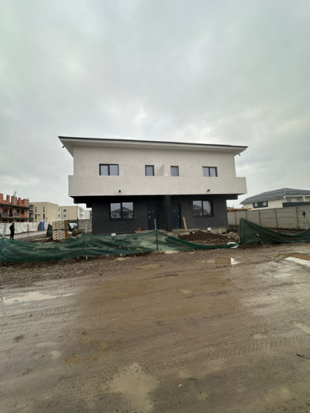 Cub De Vanzare/Bragadiru-Cartierul Independetei P+1+M id nr 16