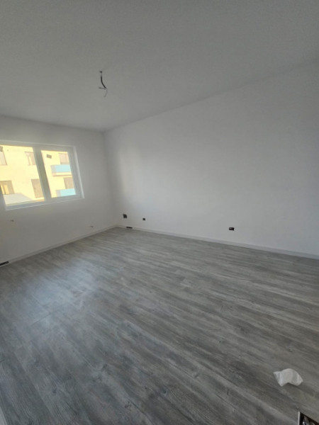 Casa de vanzare tip Triplex P+1+Pod/3 camere id nr 30