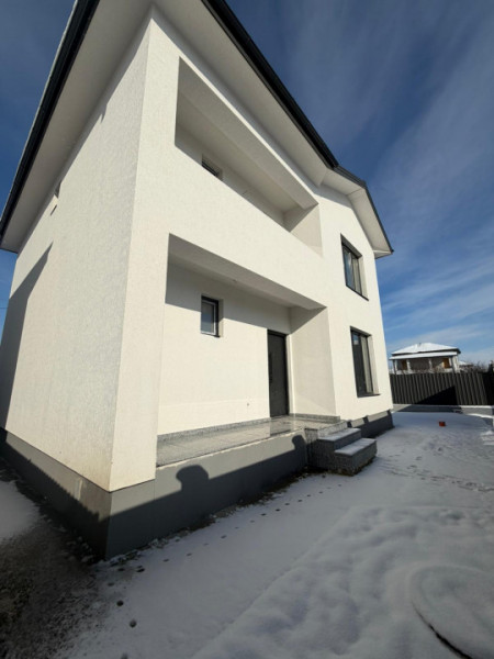 Casa-Vila 5 camere/Bragadiru-Cristalului id nr 31