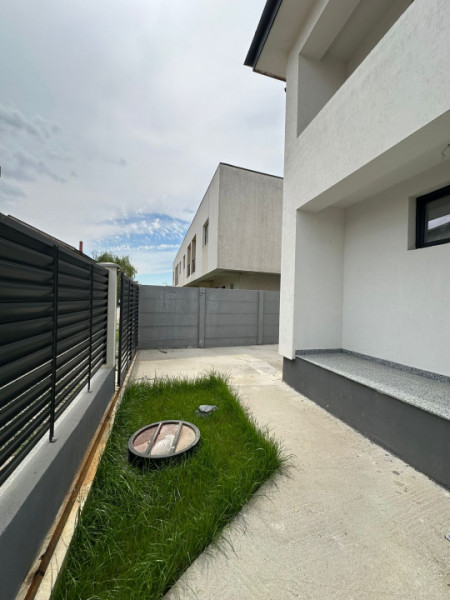 Casa-Vila 5 camere/Bragadiru-Cristalului id nr 31