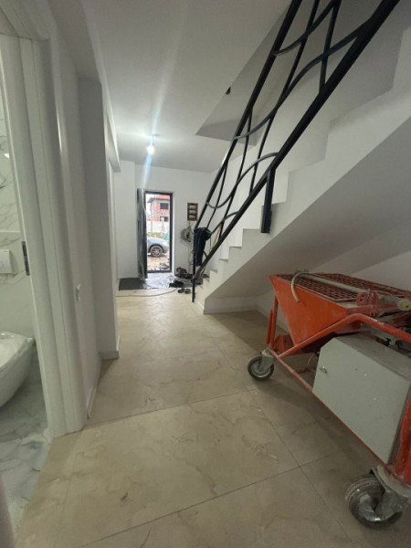 Vanzare/Duplex P+1+M Bragadiru-Cartierul Independentei id nr 9