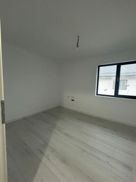 Vanzare/Duplex P+1+M Bragadiru-Cartierul Independentei id nr 9