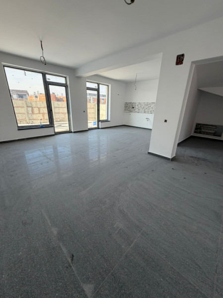 Casa/Vila Bragadiru-Prelungirea Ghencea 6 camere/id nr 8