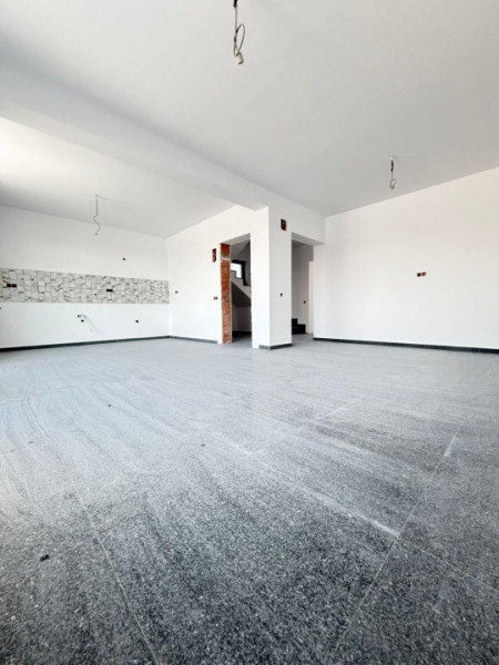 Casa/Vila Bragadiru-Prelungirea Ghencea 6 camere/id nr 8