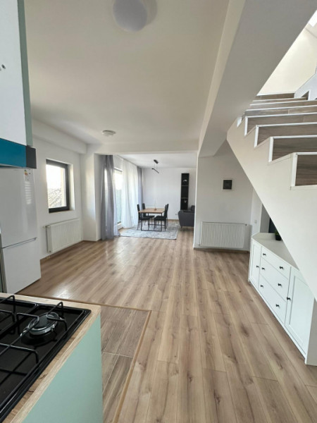 Inchiriere Casa in Ansamblu Rezidential/Prelungirea Ghencea