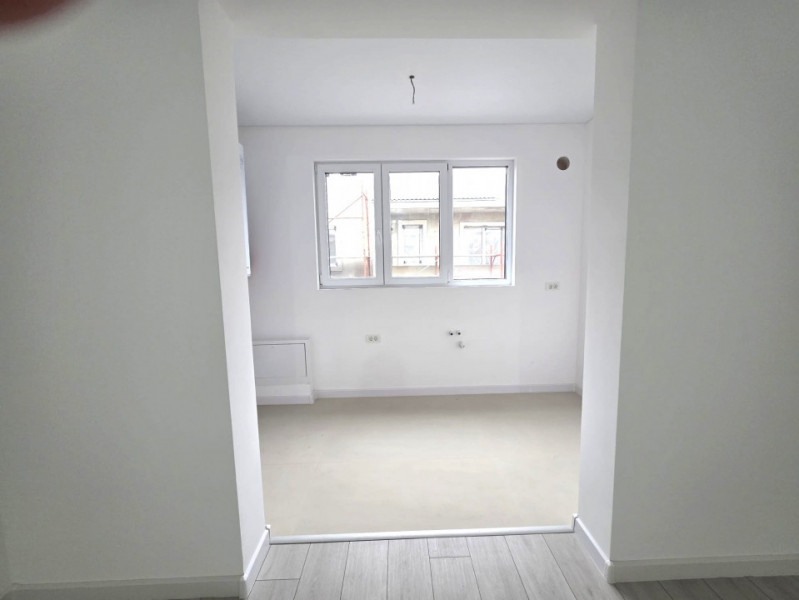 Apartament 2 camere/Gradina Proprie 