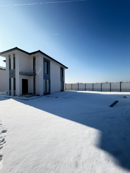 Casa/Vila Individuala Bragadiru Central 4 camere/id nr 36